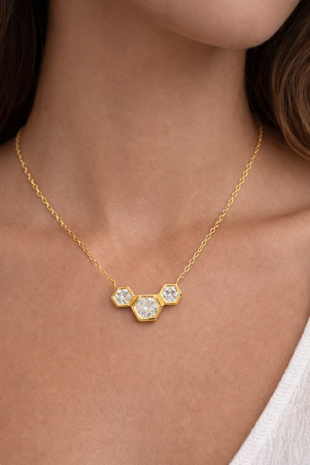 Sterling silver with gold, 9x16mm honeycomb necklace with cubic zirconia, 16″ + 2″ extension